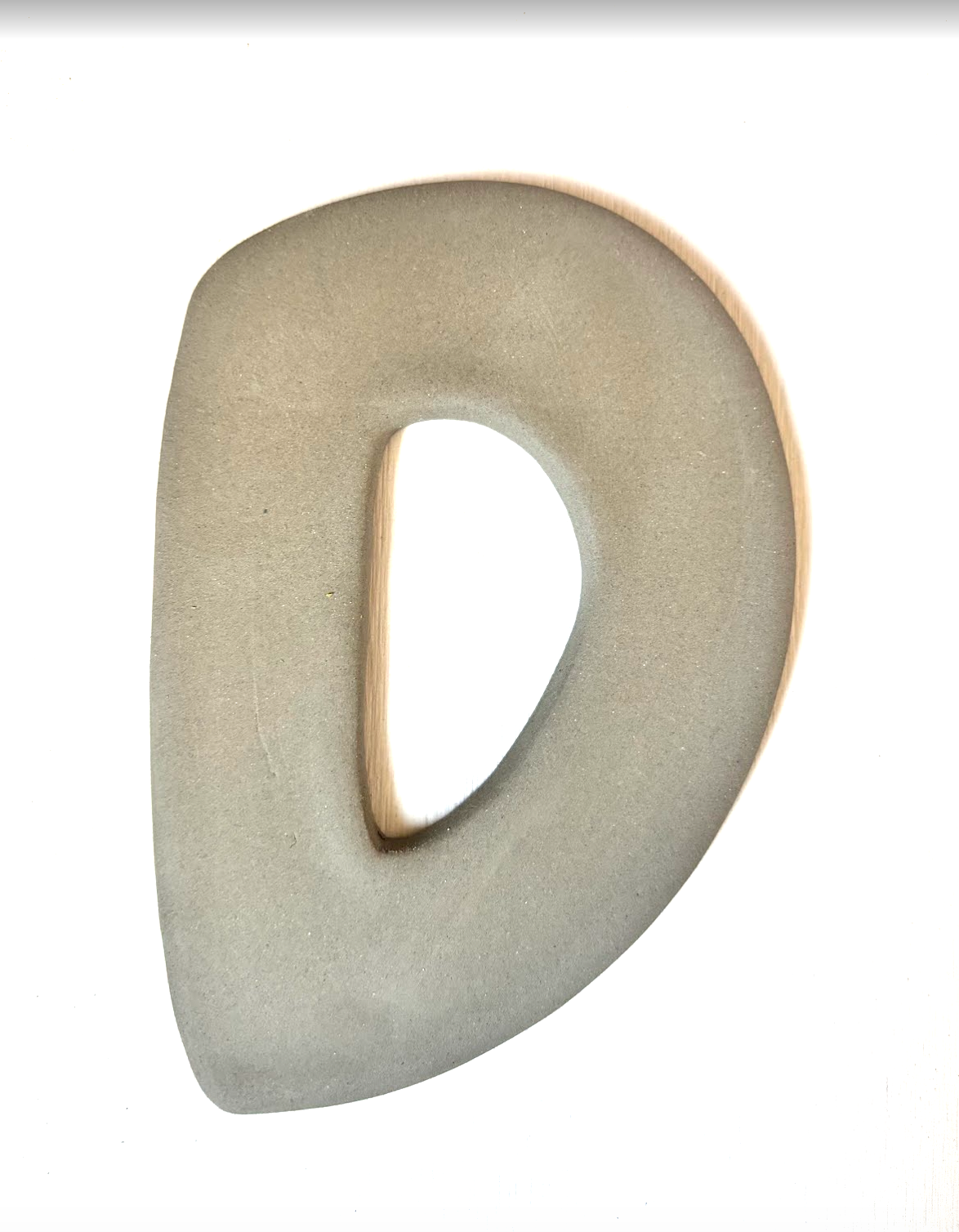 Keramische letter D