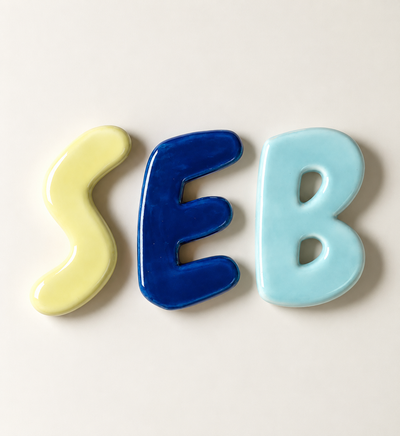 Keramische letter E