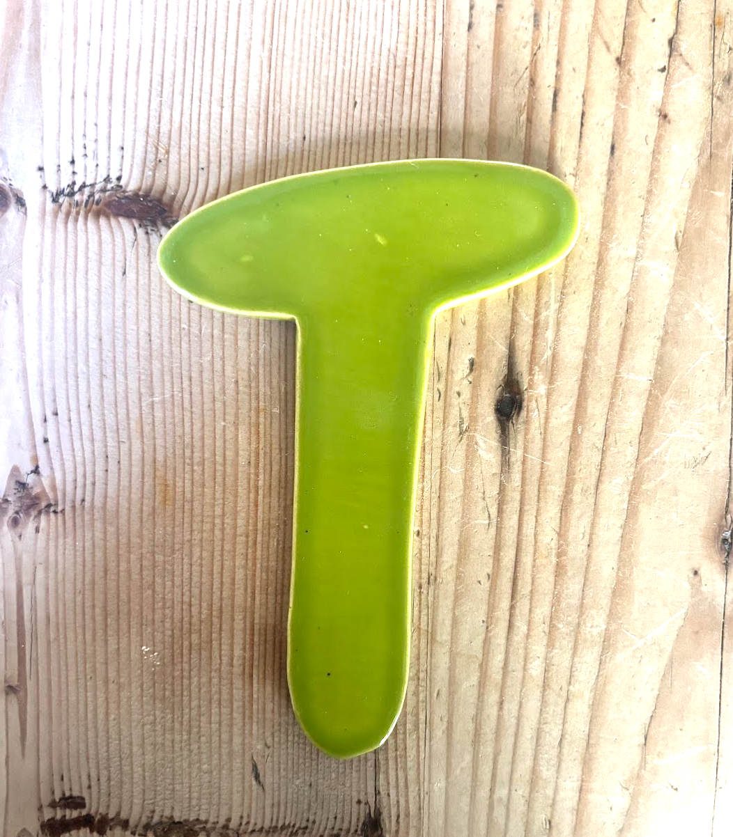 Keramische letter T