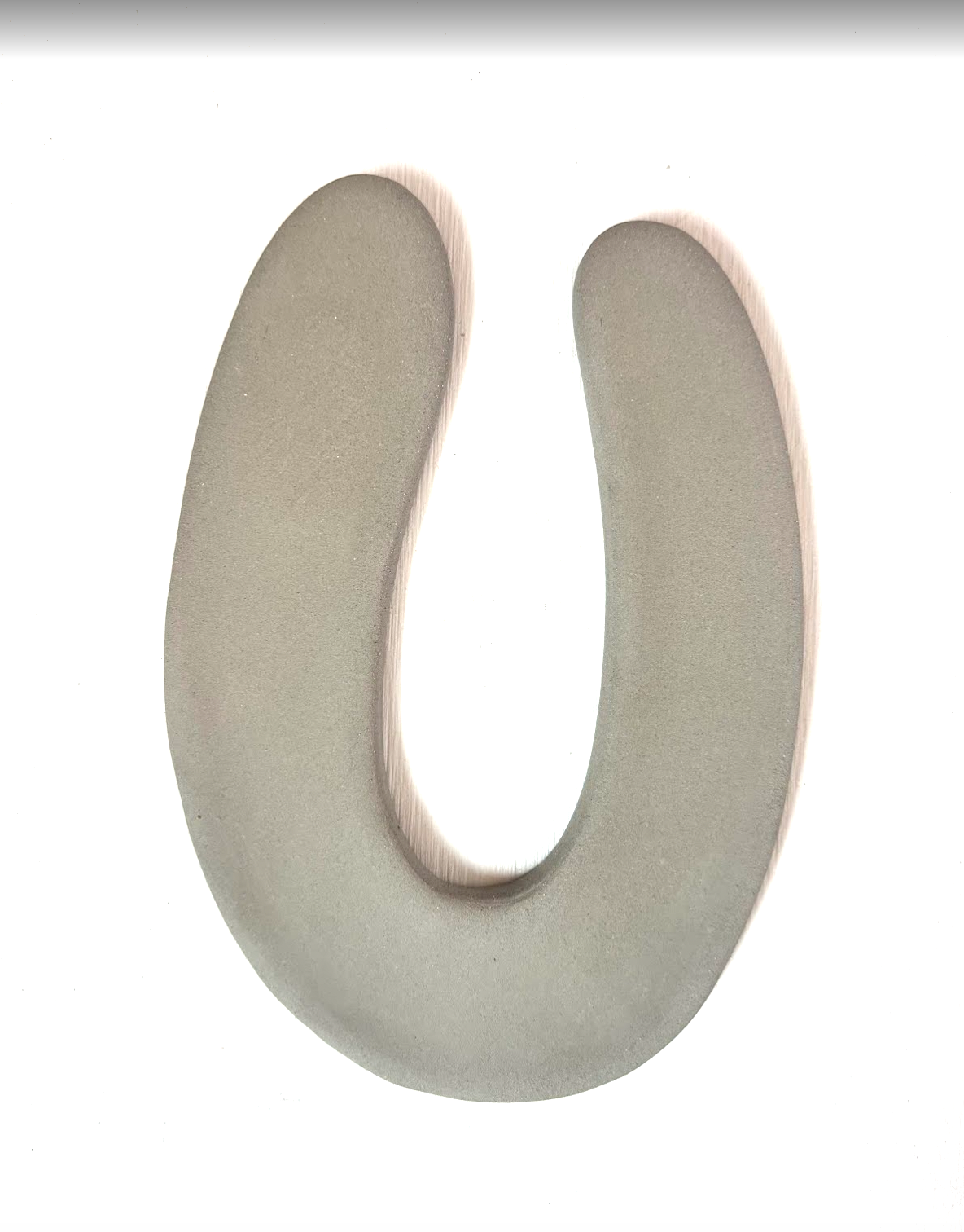 Keramische letter U