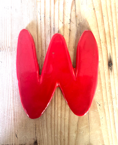 Keramische letter W